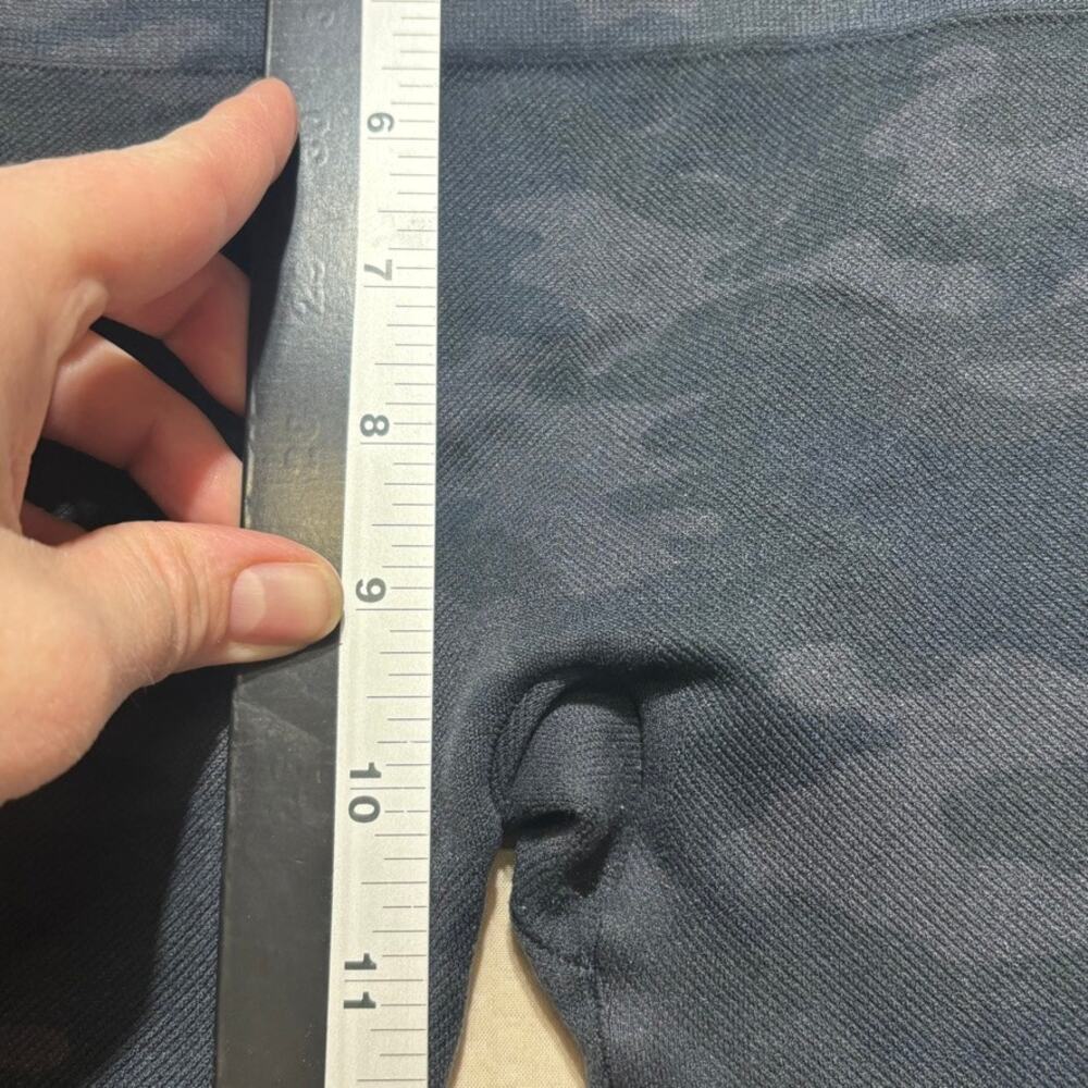 SPANX Look At Me Now L Camo Seamless Leggings High Waisted Activewear Shaping - Picture 6 of 8